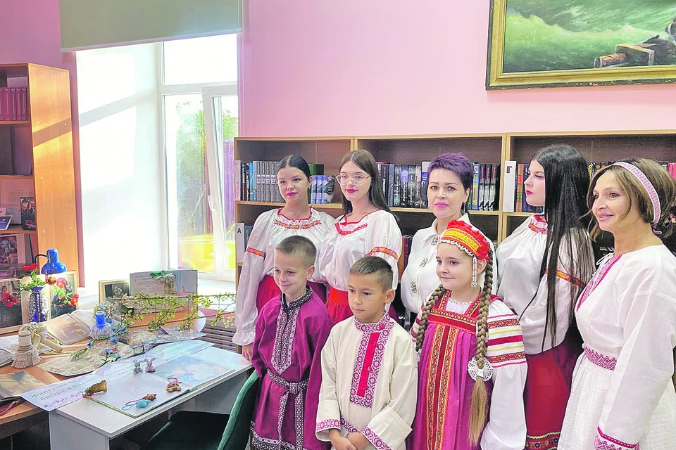Администрация Геническа