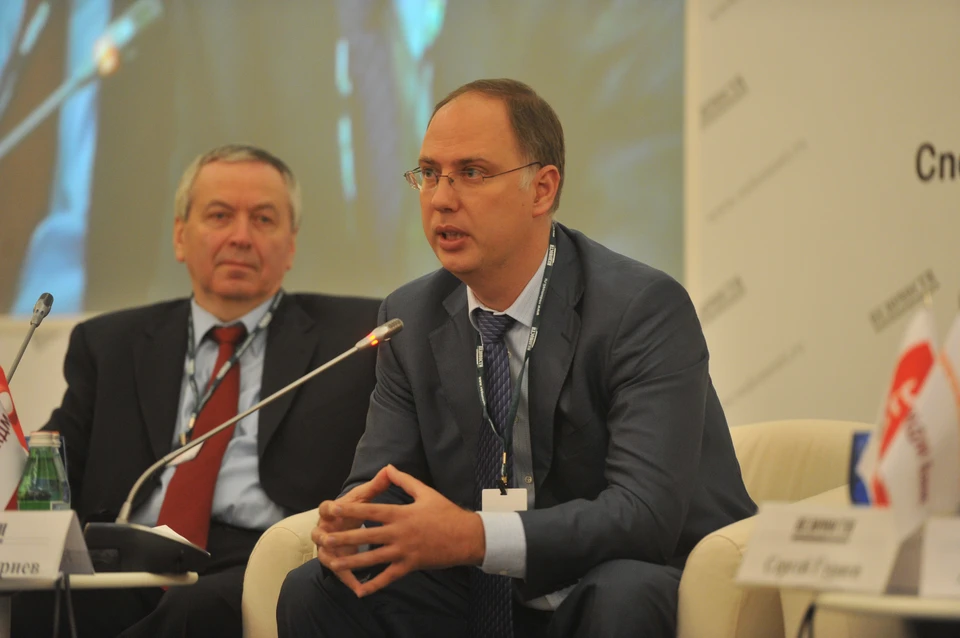 Дмитриев: НАТО не должно быть у границ России