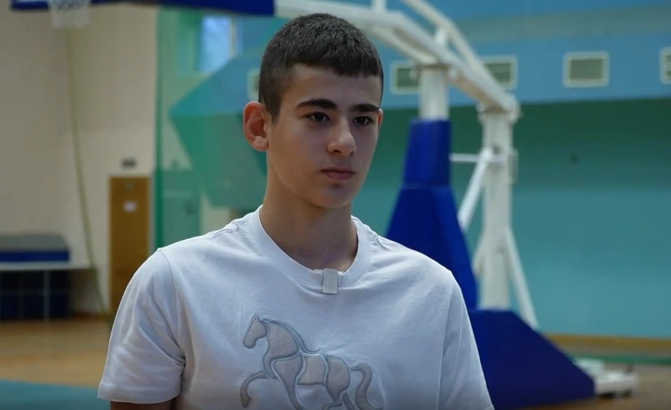 Оганес Асланян с 6 лет занимается греко-римской борьбой / Фото: пресс-служба реготделения партии "Единая Россия"