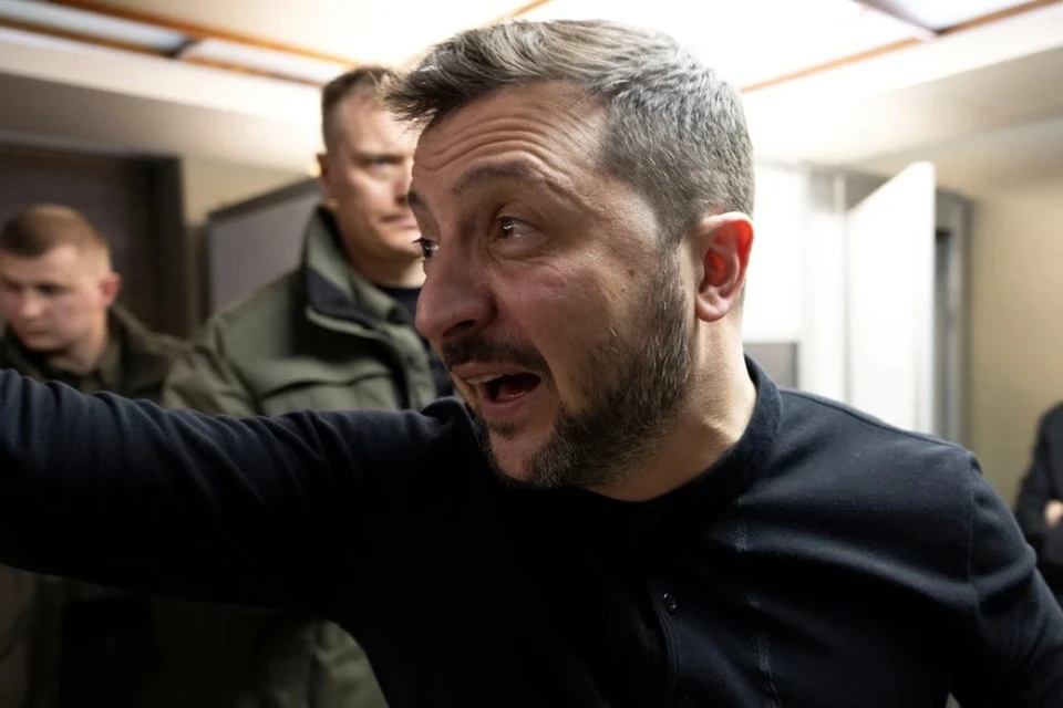 Зеленский обсудил с командованием ВСУ расширение ударов вглубь России