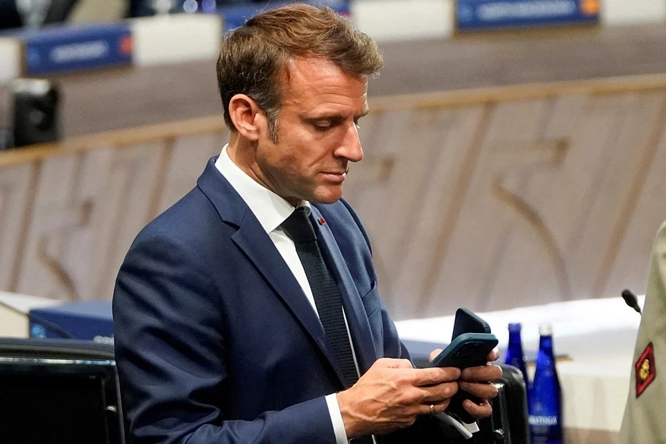 Макрон метит в полководцы из-за политического провала: Париж всерьез думает отправить военных на Украину