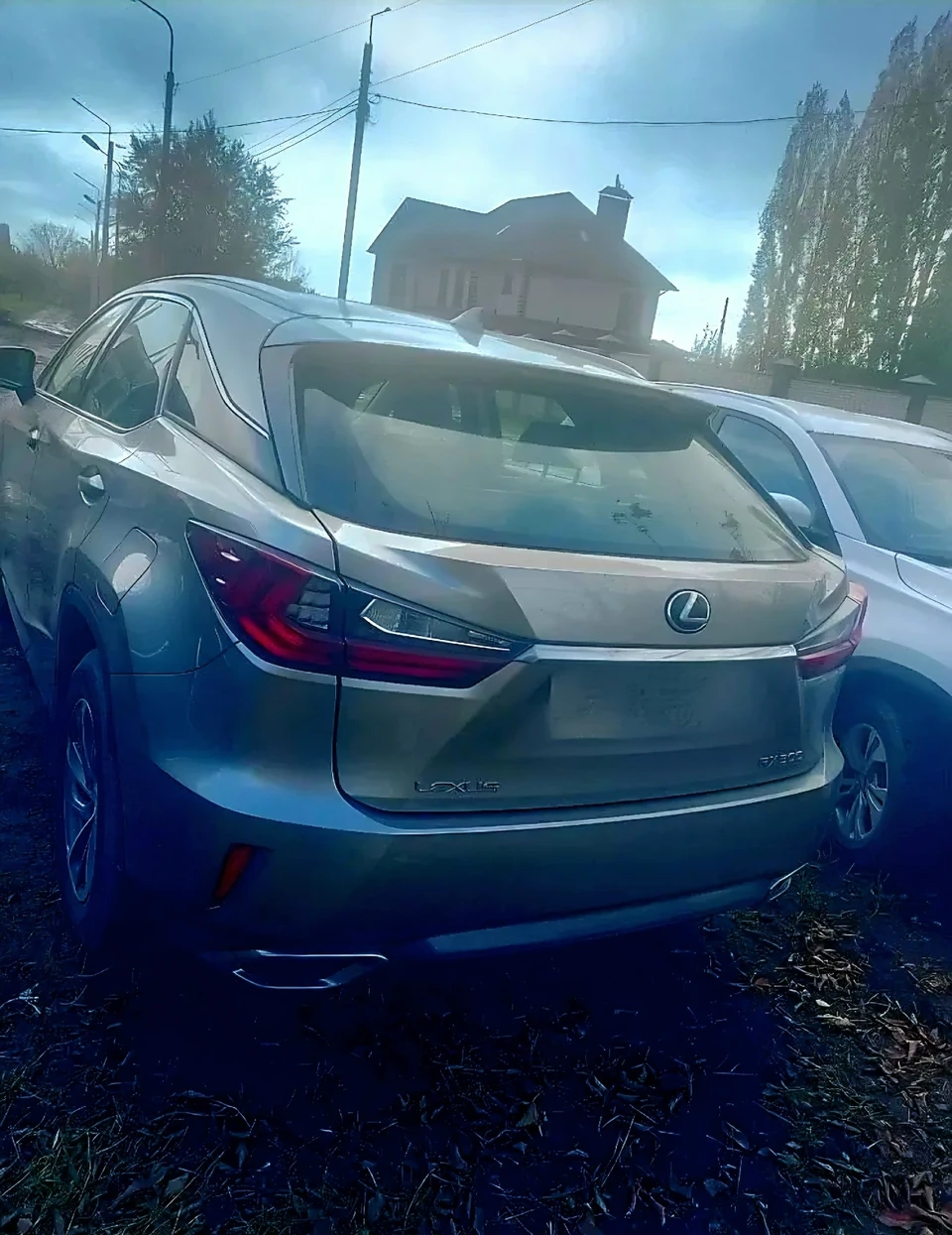 Авто изъяли приставы