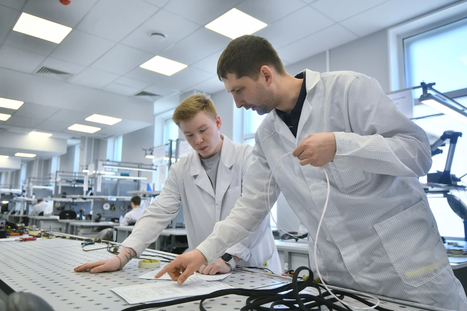 За кулисами разработок: кто и как творит технологический прогресс