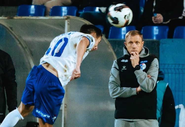 Кто победит в «трудовом» дерби? Чего ждать от матча воронежского «Факела» с «Арсеналом» из Тулы