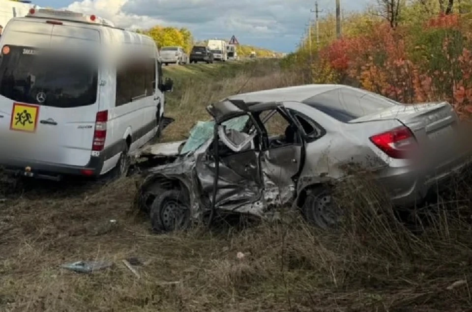 Экскурсионный автобус с 18 детьми разбился в Минеральных Водах днем 29 октября. Фото: СУ СКР по СК