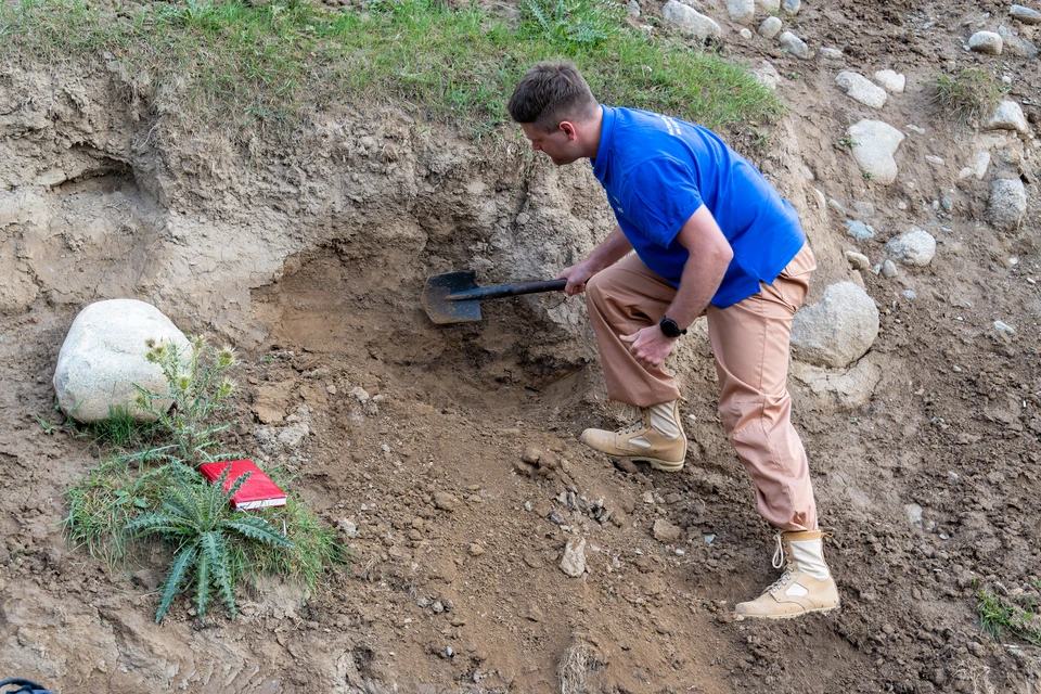 Поисковики из Хабаровска нашли останки советских бойцов в Волгоградской области
