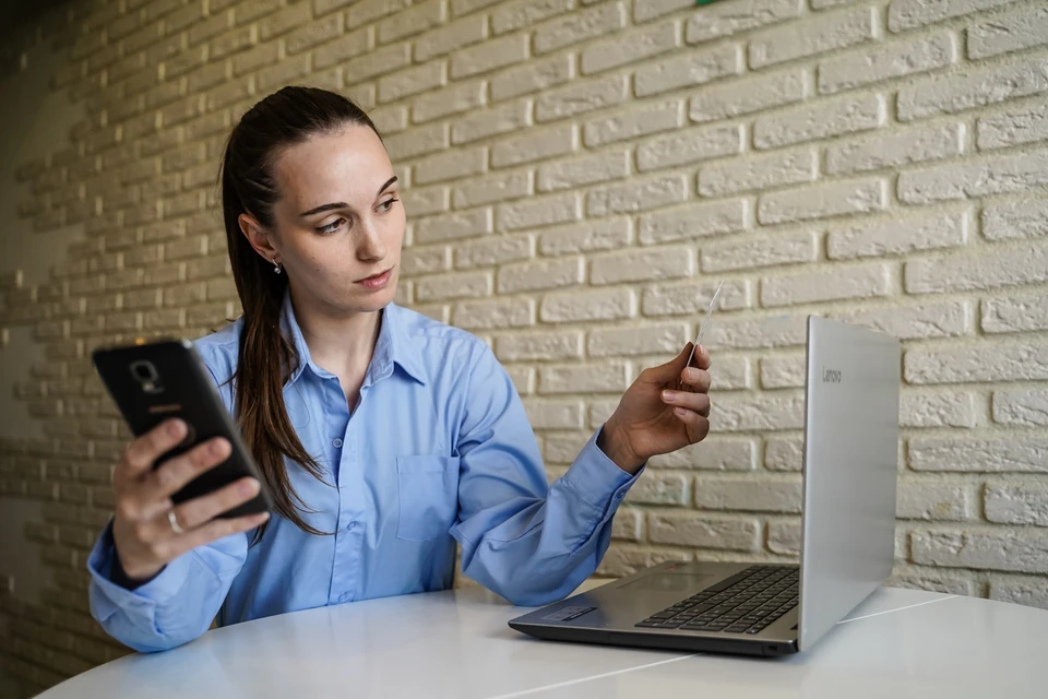 Для оплаты покупок и услуг жители Приволжья стали чаще прибегать к СБП, биометрии и pay-сервисам