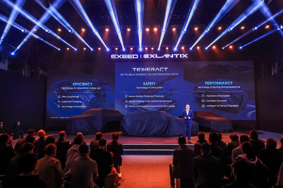 EXEED представил инновационную технологию TEXXERACT.