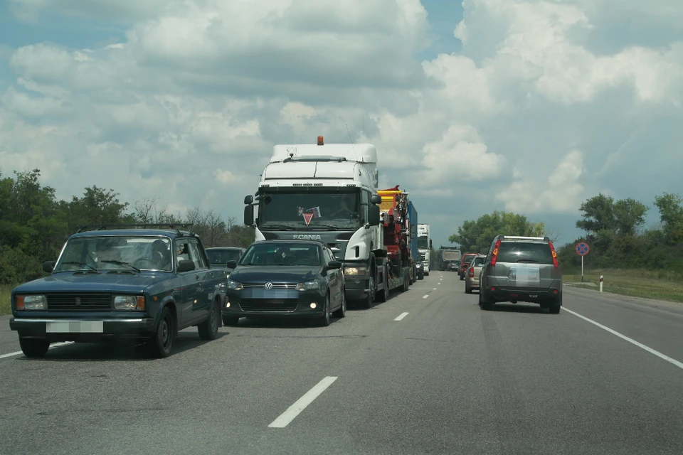 На Култукском тракте образовалась многокилометровая пробка