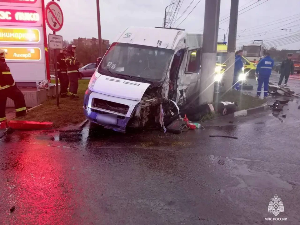 Четверо погибли в ДТП с трамваем и двумя маршрутками на Пролетарском мосту в Туле