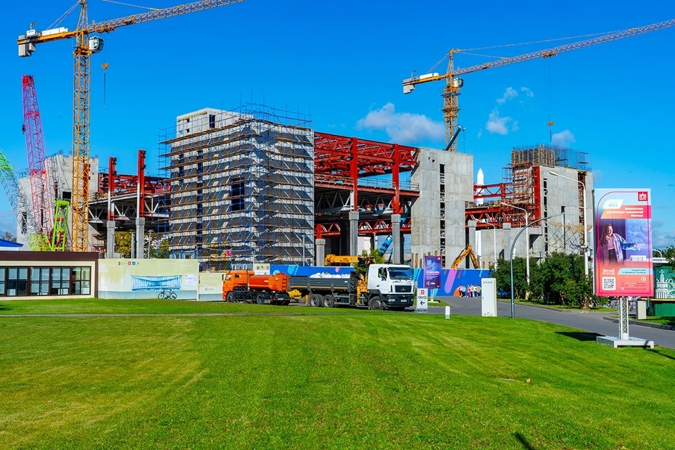 Стальные двутавры ЕВРАЗ НТМК использованы для строительства павильона на ВДНХ. Фото: Игорь Головачев