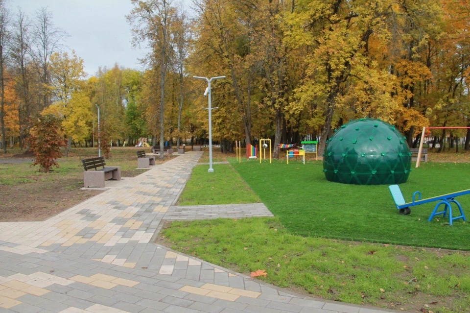 Благоустроенная в этом году территория в Нелидово. Фото: предоставлено Министерством энергетики и ЖКХ Тверской области