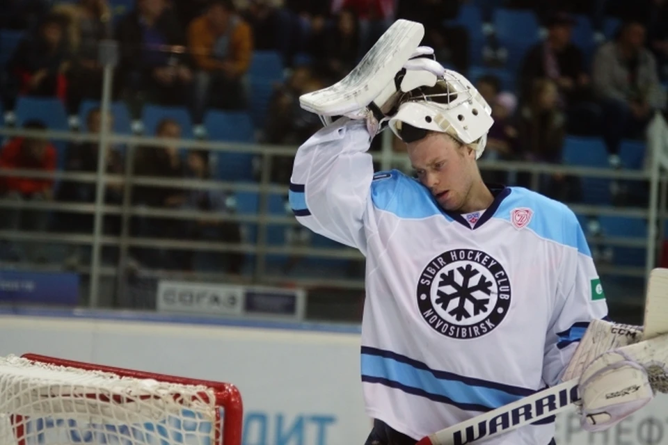 Новосибирский ХК «Сибирь» проиграл «Автомобилисту» с разгромным счетом 7:1