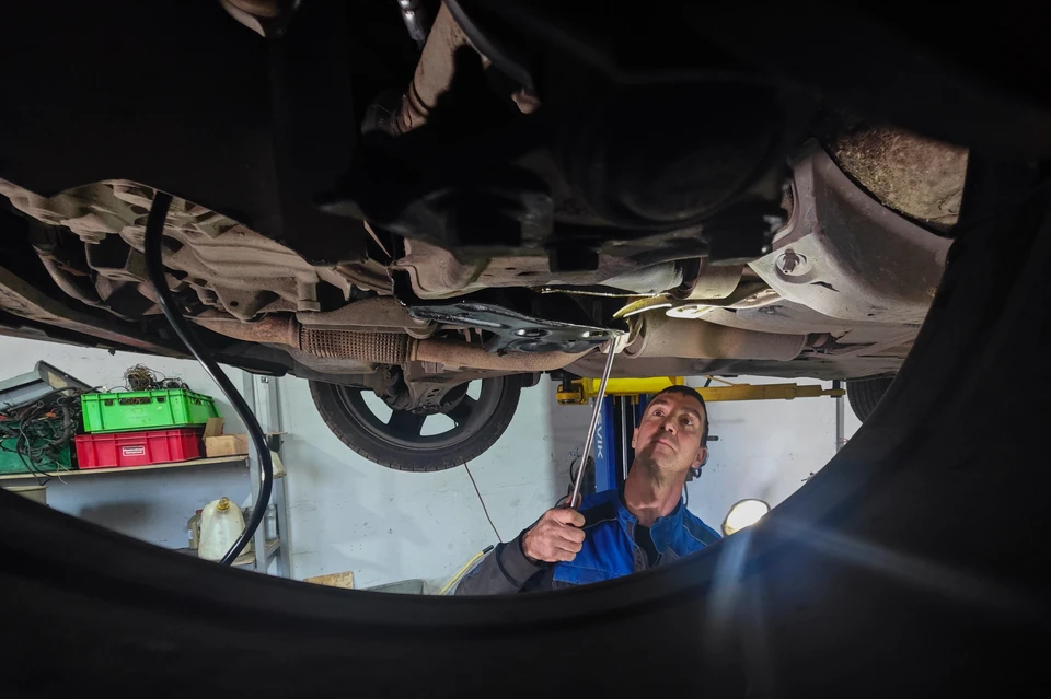 Вырос спрос рязанцев на услуги по техническому обслуживанию и ремонту транспортных средств.