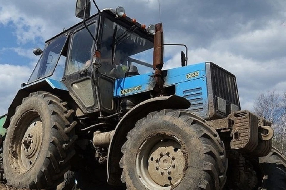 Работу осложняют дожди.