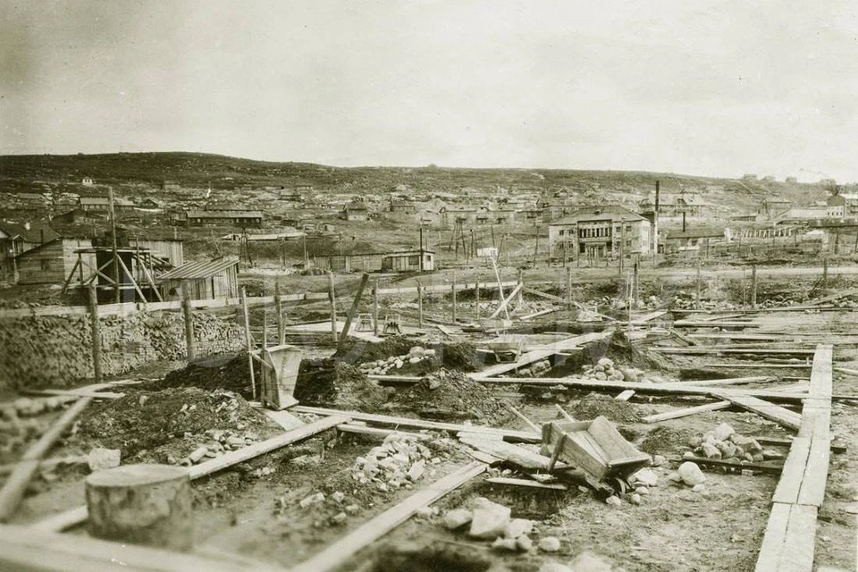 Мурманск вошел в список 15 городов, разрушенных в войну и подлежащих восстановлению в первую очередь. Фото: Государственный архив Мурманской области