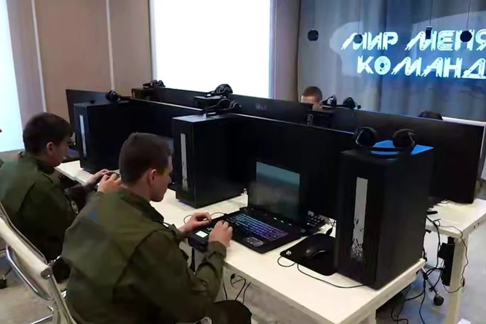 Филиал центра «Воин» в ДНР увеличил охват аудитории в десять раз за неполный год. Фото (архив): ТГ/Пушилин