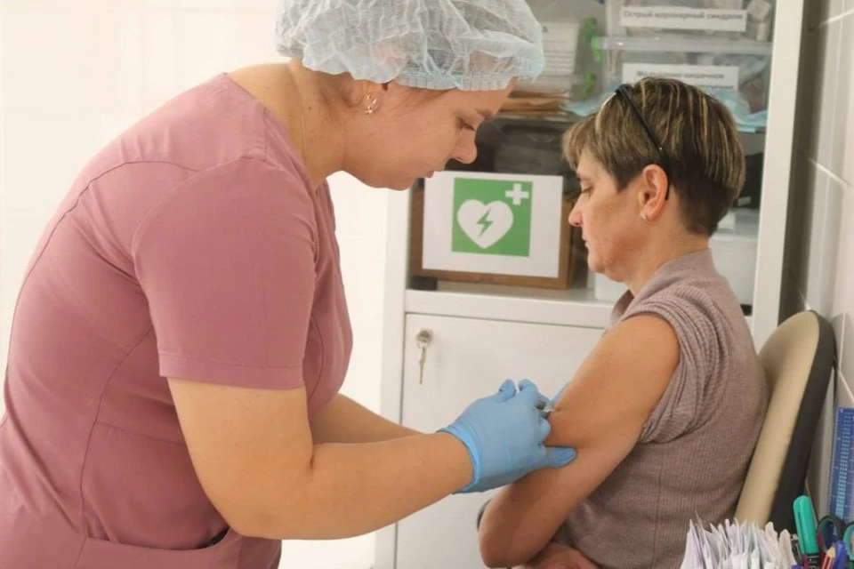 Уже около 150 тысяч севастопольцев поставили прививки от гриппа. Фото: sev.gov.ru