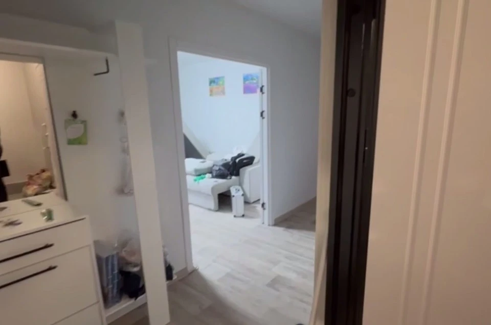 Тело ребенка обнаружили в раскладном диване. Фото: СУ СКР по Челябинской области