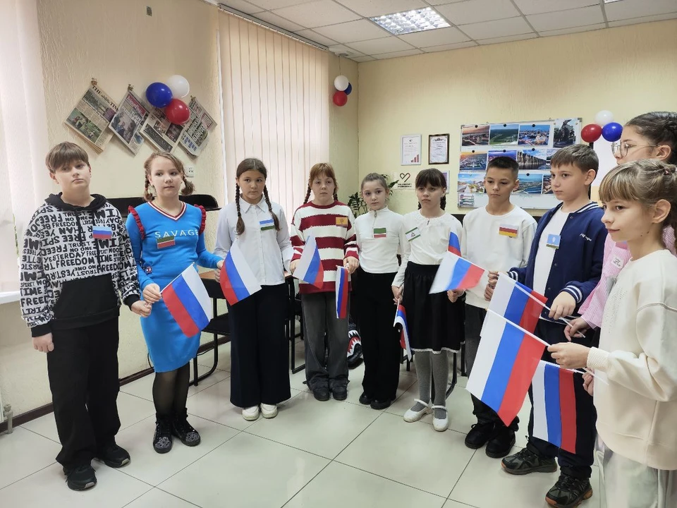 В Луганске записали поздравления ко Дню народного единства на разных языках