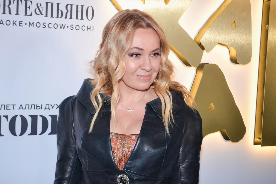 «Сейчас температура 37»: Сын Рудковской рассказал о самочувствии, лежа в постели