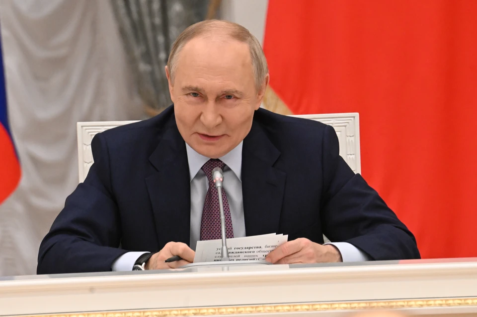 Владимир Путин наградил разработчиков «Буревестника» и «Посейдона»