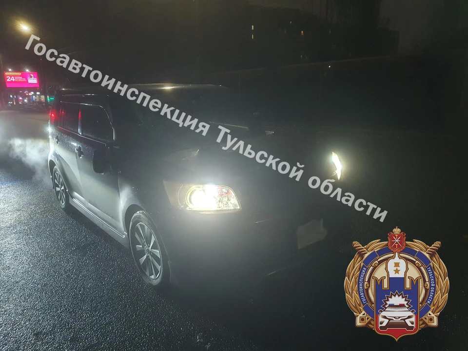 В Туле на улице Кирова автомобиль сбил пешехода, переходившего дорогу в неположенном месте