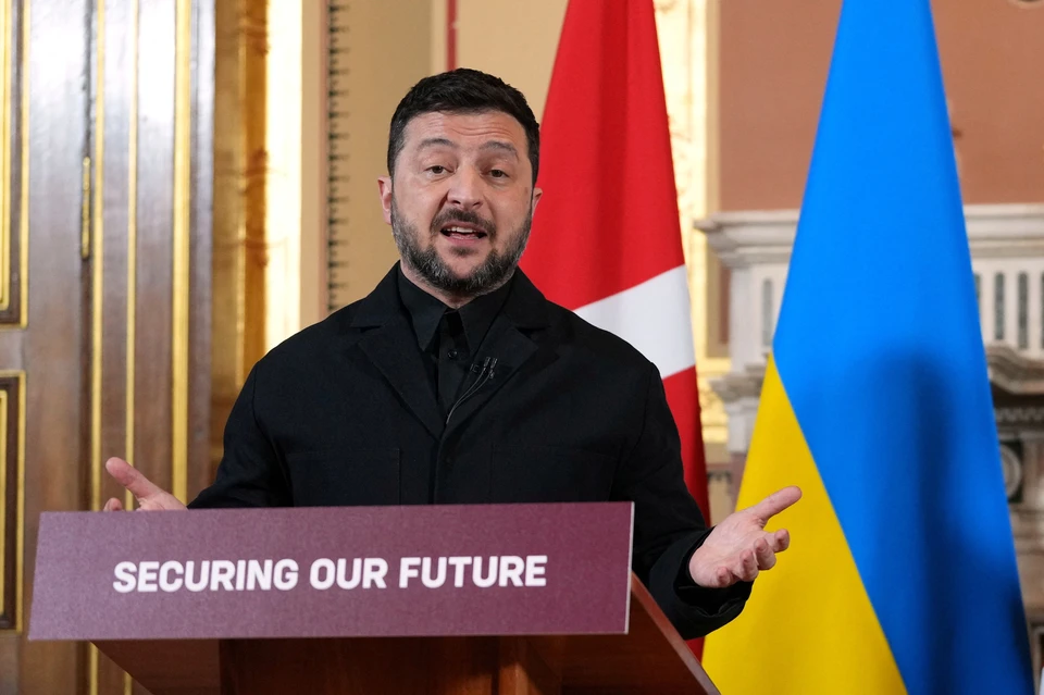 В Киеве ждали этого решения Зеленского с тревогой: вот что теперь будет с окруженным Покровском