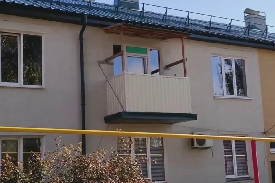 В Ильичевском районе Мариуполя отремонтирован жилой дом 1932 года постройки. Фото: УТНКР