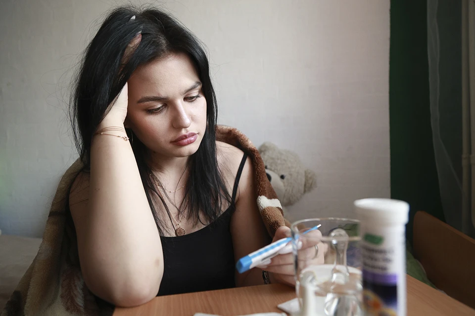 Осень в разгаре и сезон ОРВИ тоже. Как сообщает Роспотребнадзор РФ, пока заболеваемость ОРВИ и гриппом находится на обычном сезонном уровне.