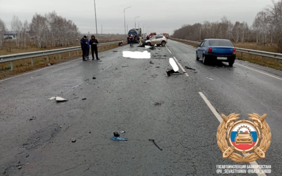 Авария с фурой на трассе унесла жизнь пассажира.