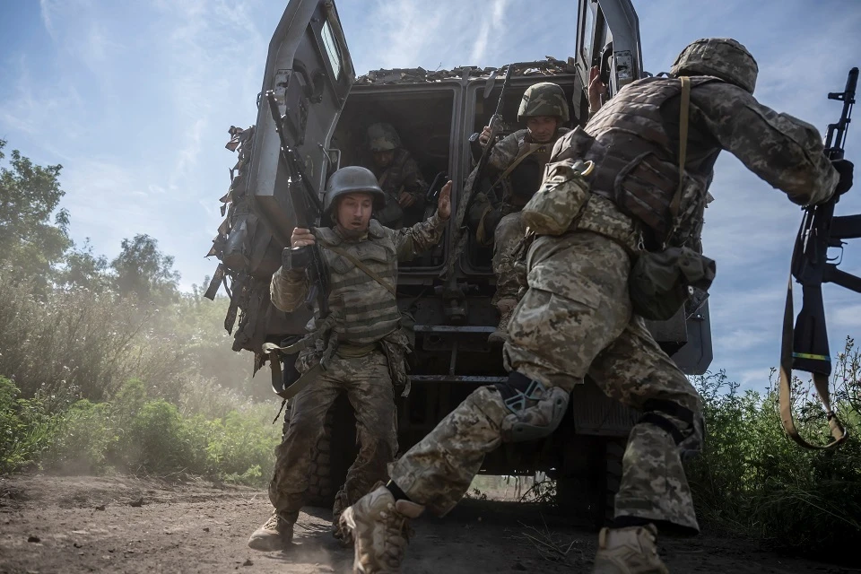 Медийный трюк не сработал: на Западе указали на очередной провал Киева в Покровске