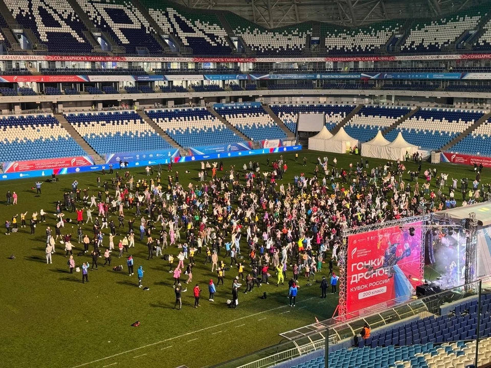 Масштабная тренировка прошла на стадионе