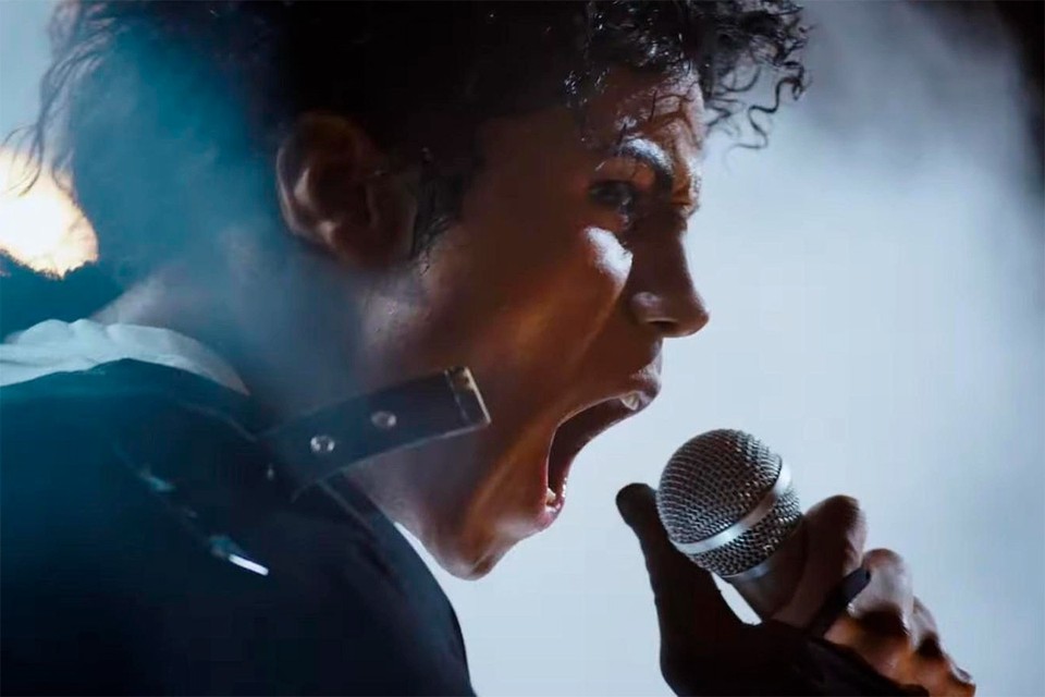 Лунная походка, линзы, стадион: Что мы узнали из первого трейлера фильма, посвященного Майклу Джексону, где сыграл его племянник