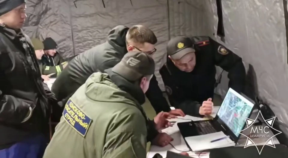 Уже более 360 человек задействованы в поиске подростка, пропавшего под Березино. Ждут еще 150 человек. Фото: скриншот видео МЧС Беларуси.