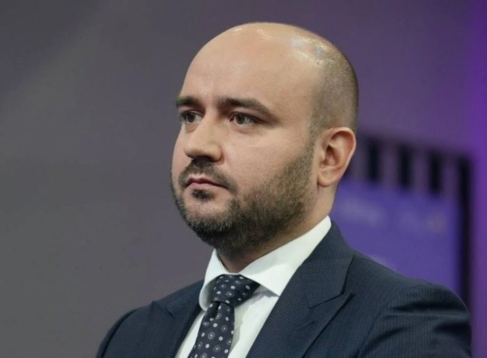 Вячеслав Федорищев поздравил с праздником и ветеранов органов внутренних дел. Фото: https://vk.com/fedorischev63