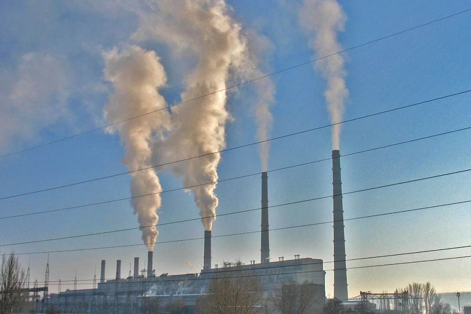 Приднепровская ТЭС на юго-востоке Украины была серьёзно повреждена в ночь на 8 ноября.