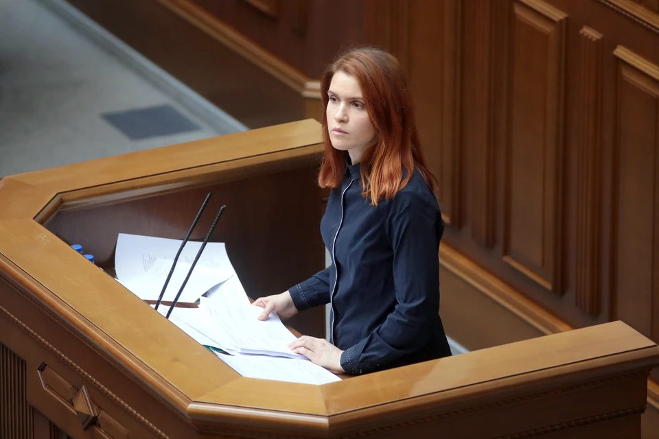 Нардеп Безуглая пошутила о значимости Запорожской и Днепропетровской областей