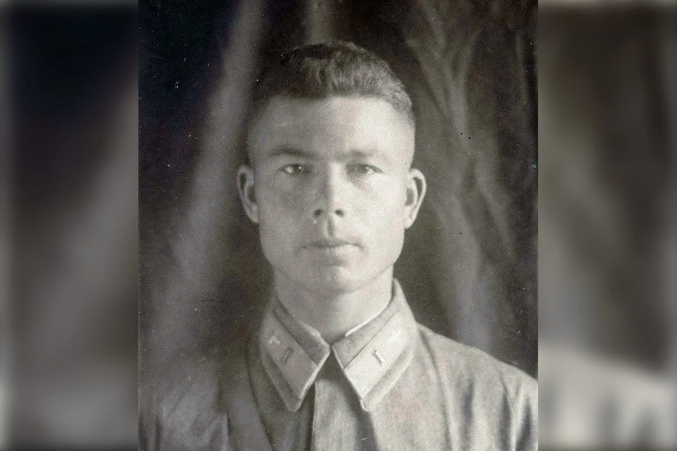Сохранился такой снимок летчика Михаила Макаренко. Фото: Центральный архив Минобороны РФ/предоставлено объединением «Огненное небо Зубцова»