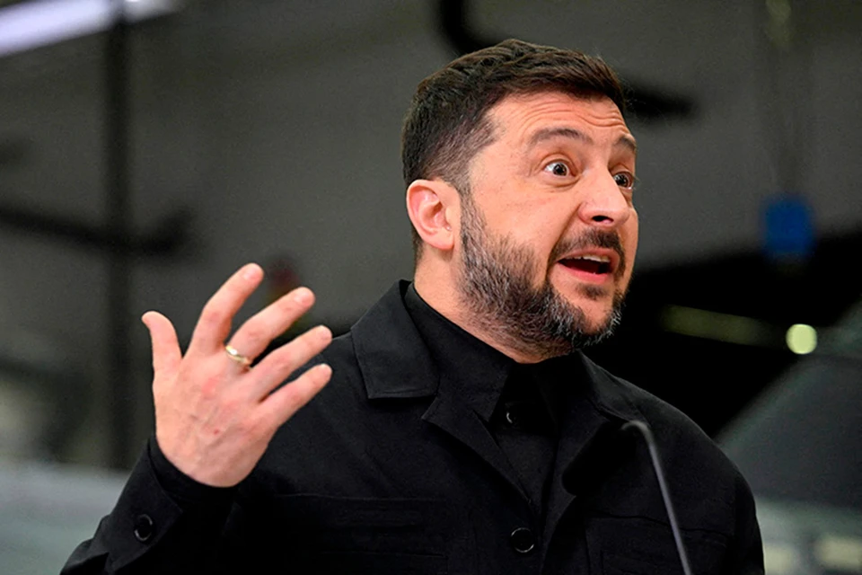 Судя по реакции Зеленского на разоблачения его соратников, он предпочитает ужас без конца ужасному концу.