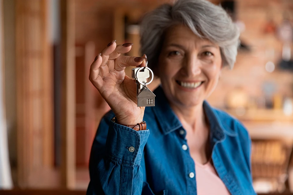 «Бабушкины схемы» — новый кошмар покупателей вторичного жилья. Фото: fizkes/Shutterstock/Fotodom