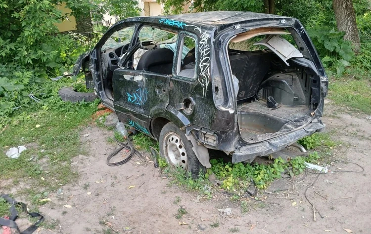 В Калуге эвакуировали 24 брошенных автомобиля с городских улиц