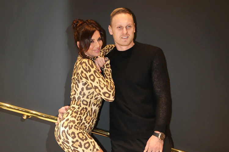 "Не было никакого брачного договора": Семья Тиммы обвиняет Седокову в мошенничестве