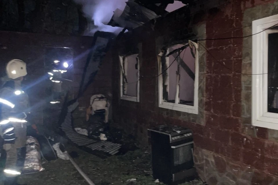 Пожар произошел в вечернее время. Фото: архив ГУ МЧС по РИ