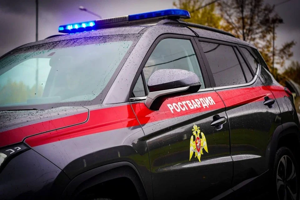 Пьяный мужчина устроил погром в московском хостеле