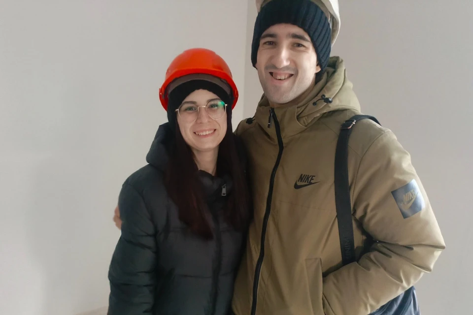 Молодая семья Кахановых всего год ждала новую квартиру. Фото: Ирина Фасова.