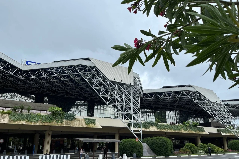 Аэропорт Сочи работает в обычном режиме