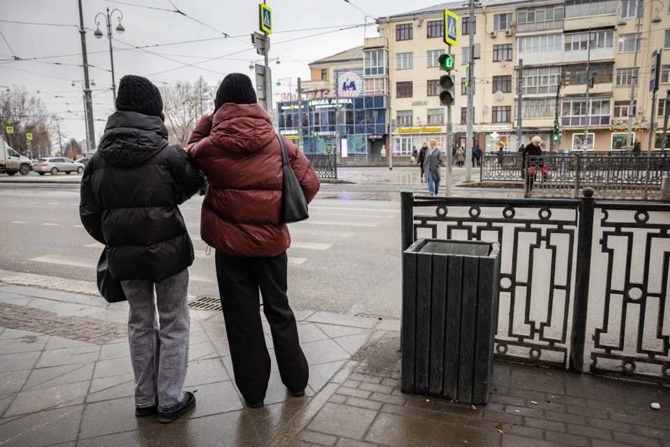 В Екатеринбурге установили эко-урны из переработанного пластика. Фото: Администрация Екатеринбурга