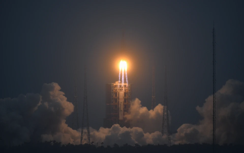 Космические войска РФ успешно запустили ракету "Ангара-1.2"