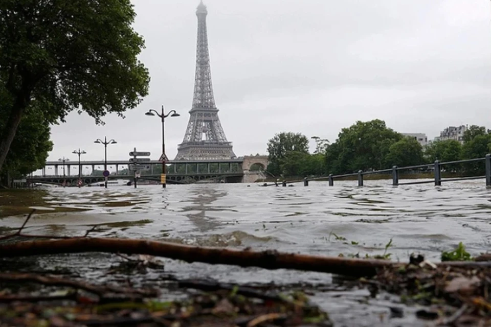 Во Франции задержали членов SOS Donbass по подозрению в шпионаже в пользу РФ